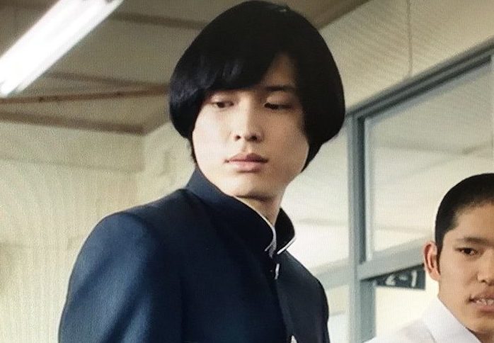年最新版 松村北斗くんの髪型変化まとめ ドラマや映画の画像で紹介